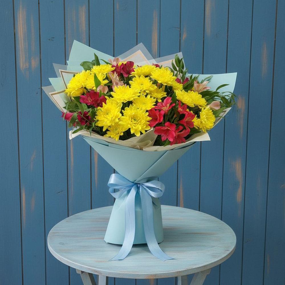 Букет цветов из: Альстромерии и Хризантемы в Корфовский