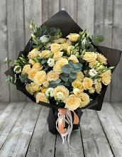 Букет цветов из:  Розы и Лизиантусы #REPLACE_PRED# Корфовский