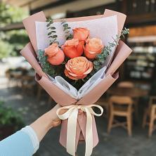 Букет цветов из:  Розы в Корфовский
