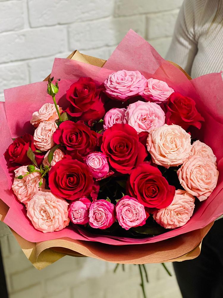 Букет цветов из: Розы в Корфовский