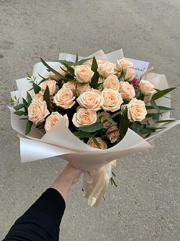 Букет Кремовые розы Латте в Корфовский